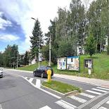 Palackého (naproti hřišti) - vlevo