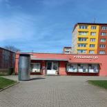 Karlova (Podlahářství)