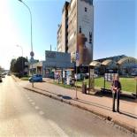 JIH/Mariánské nám. x Hněvkovského (MHD) vlevo