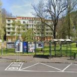 Slovenská, Sluneční lázně (MHD)