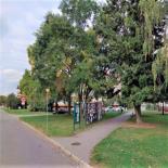 JIH/Park Sladkého - vlevo